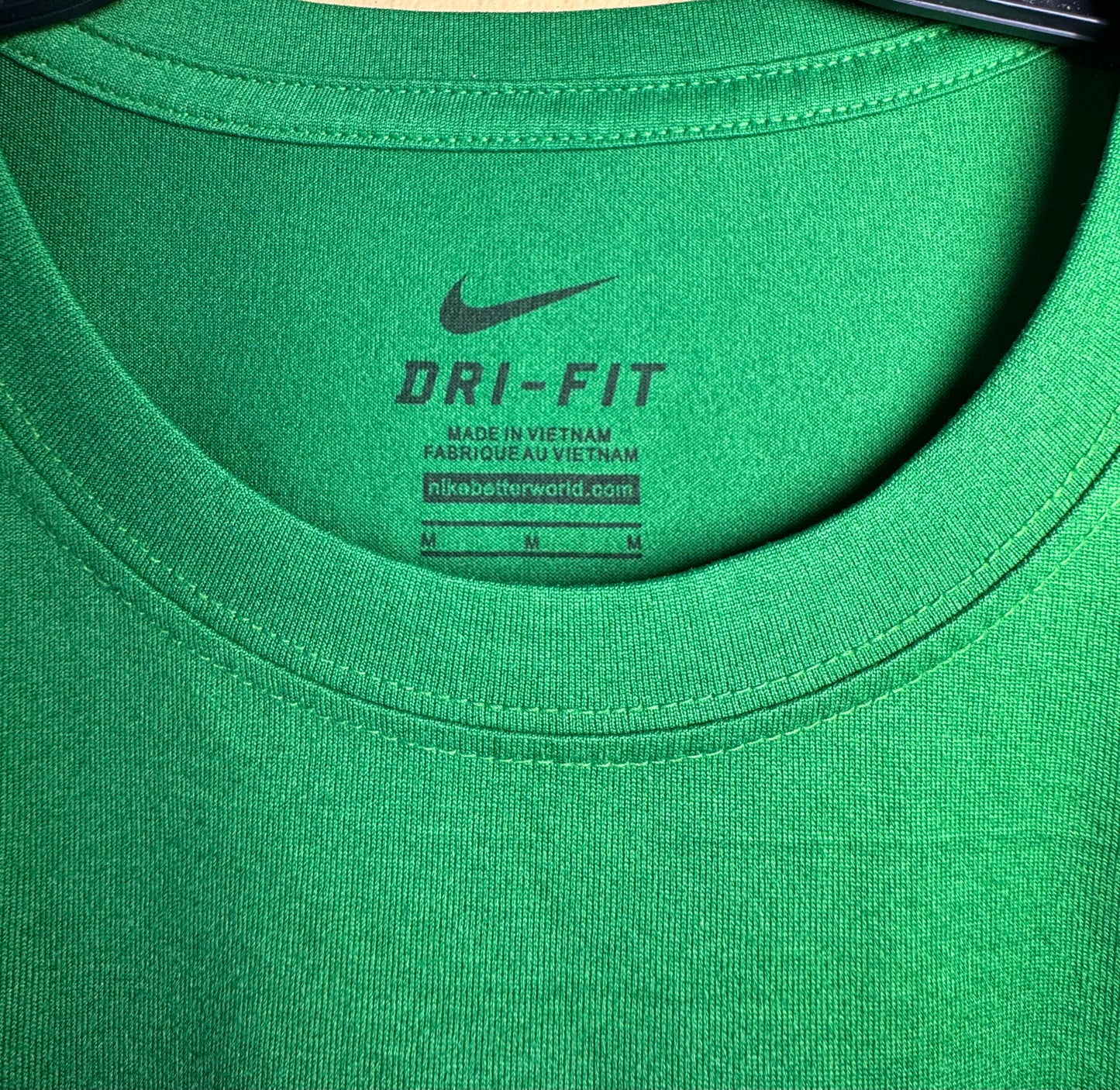 Camisa Nike Holly Name (green)